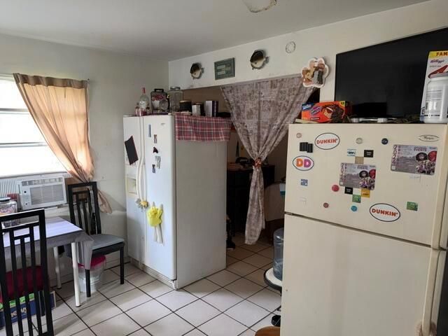 714 S H Street, Lake Worth Beach, FL 33460