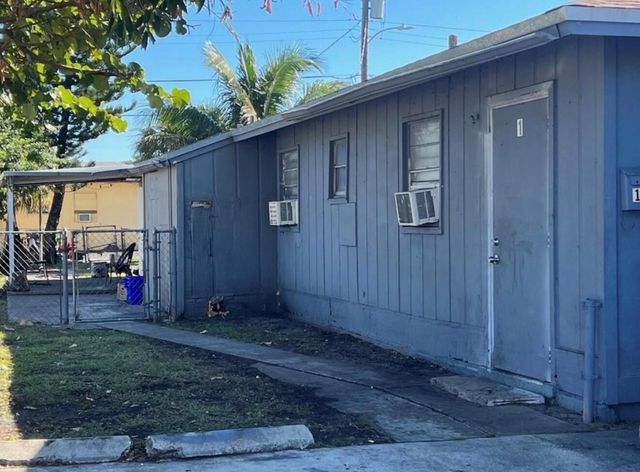 714 S H Street, Lake Worth Beach, FL 33460