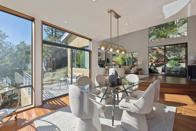 1015 Grand View Dr, Berkeley, CA 94705