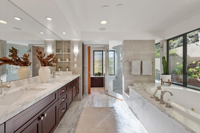 1015 Grand View Dr, Berkeley, CA 94705