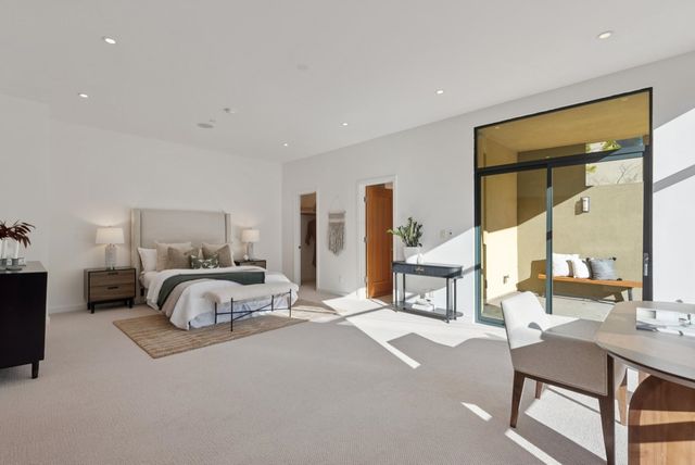 1015 Grand View Dr, Berkeley, CA 94705