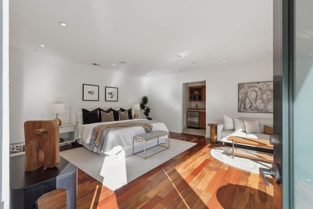 1015 Grand View Dr, Berkeley, CA 94705