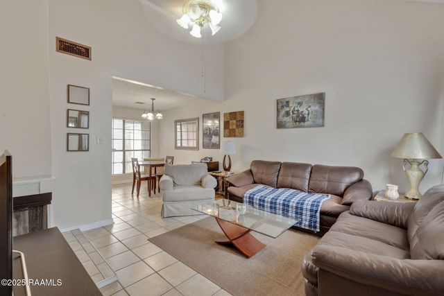 208 Long Plantation Boulevard Apt G, Lafayette, LA 70508