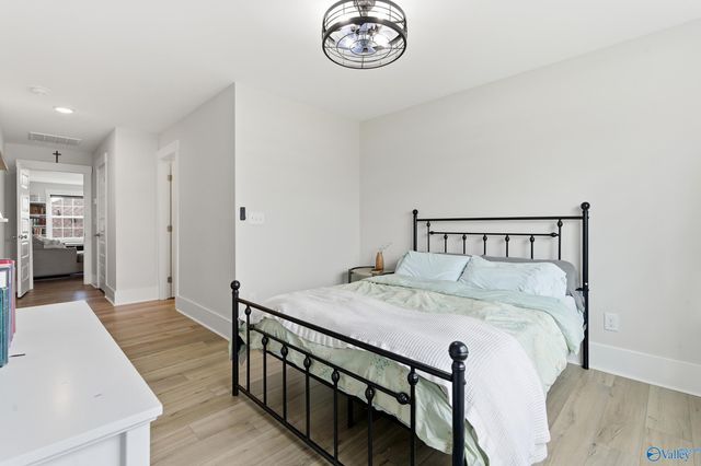 233 White Horse Way, Toney, AL 35773