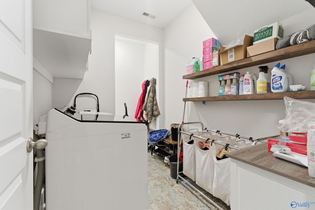 233 White Horse Way, Toney, AL 35773