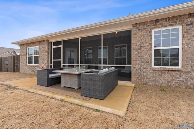 233 White Horse Way, Toney, AL 35773