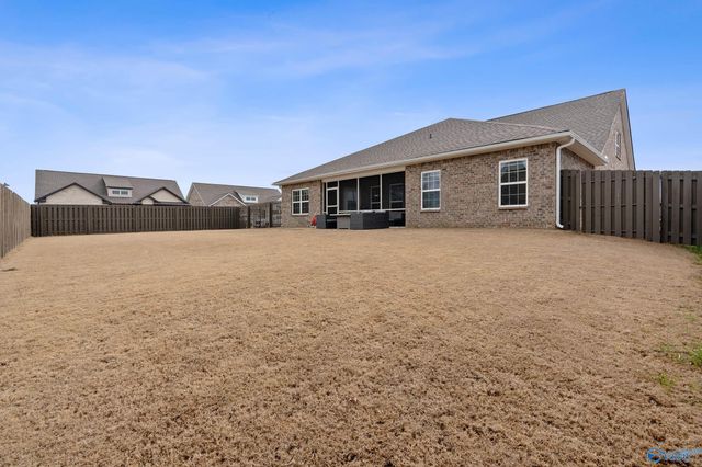 233 White Horse Way, Toney, AL 35773