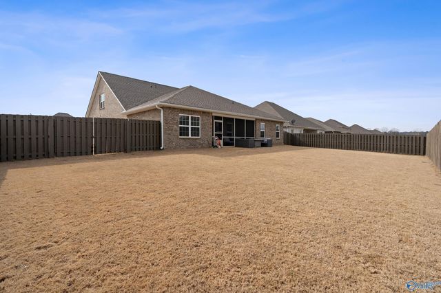 233 White Horse Way, Toney, AL 35773