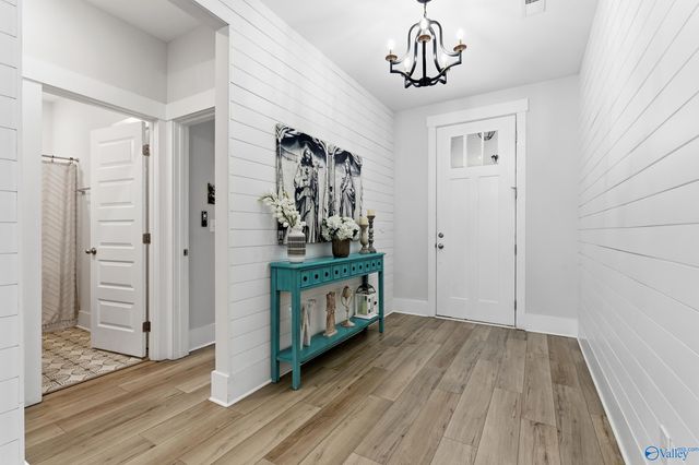 233 White Horse Way, Toney, AL 35773