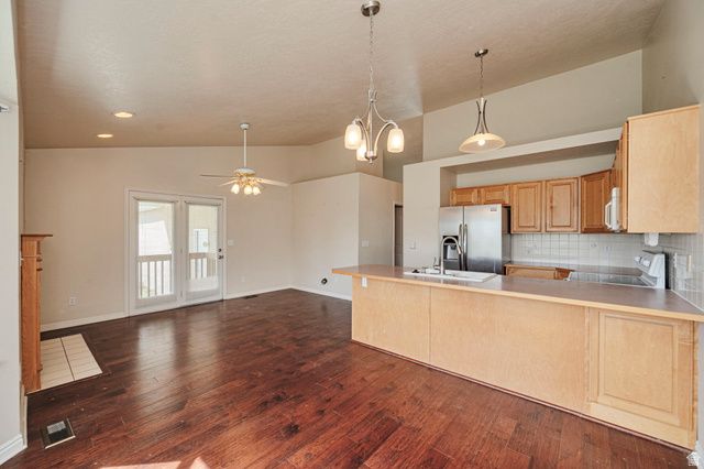11463 S 2510 W, South Jordan, UT 84095