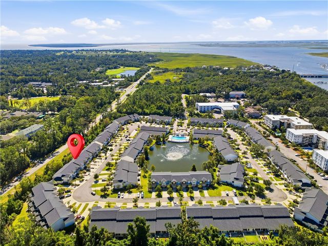 607 Mariners Circle, St Simons Island, GA 31522