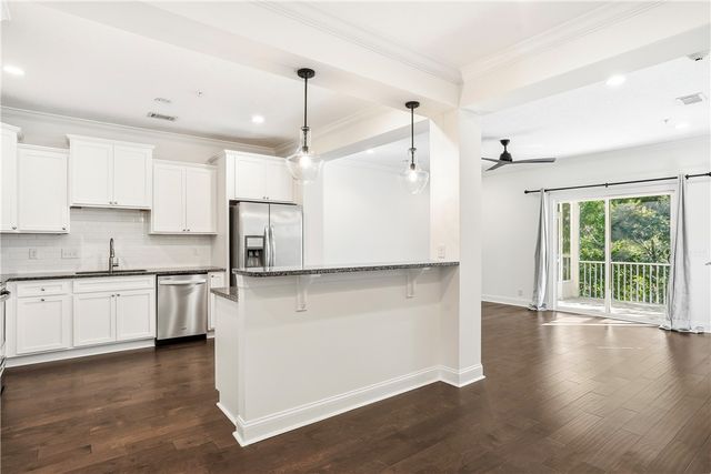 607 Mariners Circle, St Simons Island, GA 31522