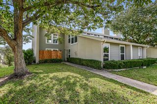 100 Lido CIR G1, Lakeway, TX 78734