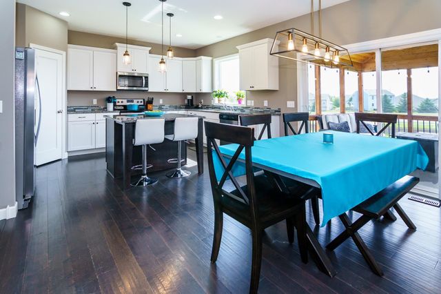 14000 Ashford Path, Rosemount, MN 55068