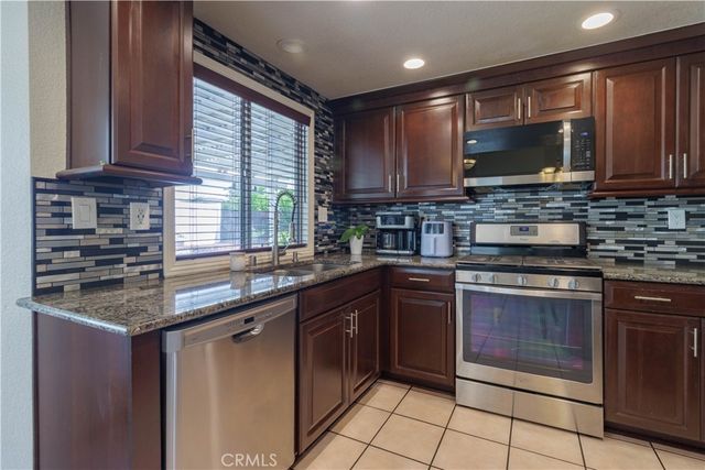 13390 Cloudburst Drive, Corona, CA 92883