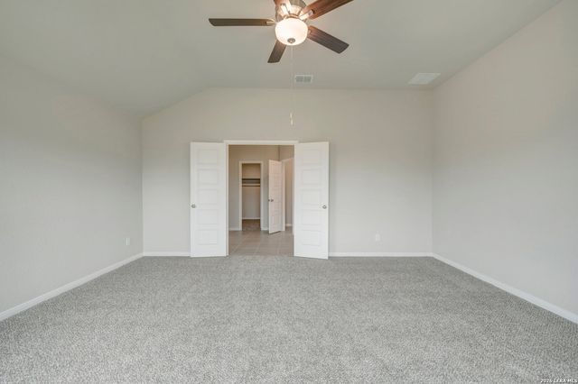 1033 Eagle Crossing, Seguin, TX 78155