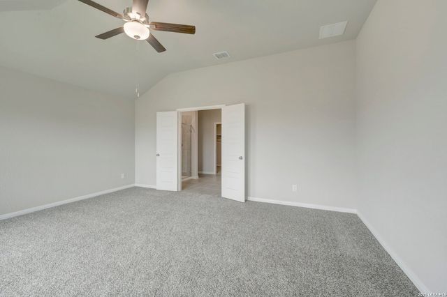 1033 Eagle Crossing, Seguin, TX 78155