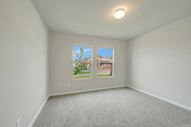 1033 Eagle Crossing, Seguin, TX 78155