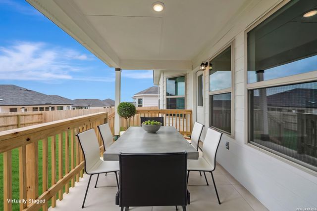 1033 Eagle Crossing, Seguin, TX 78155