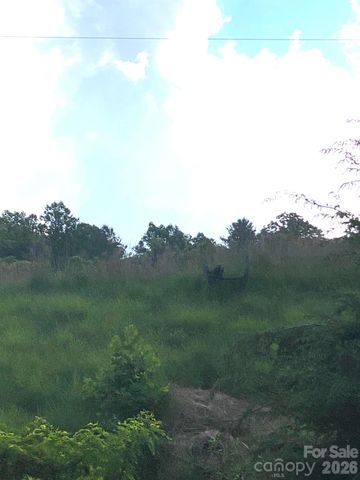 000 East Fork Road, Marshall, NC 28753
