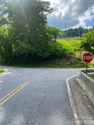 000 East Fork Road, Marshall, NC 28753