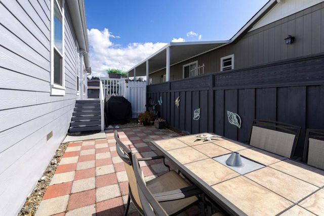 19 Primrose Street, Aptos, CA 95003