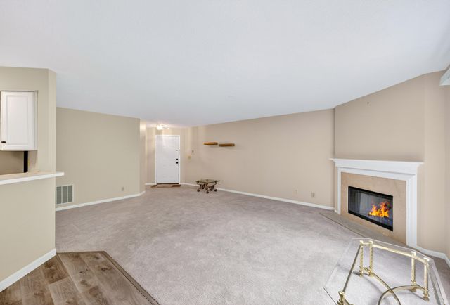 2112 Clareglen Drive, 202, Crescent Springs, KY 41017