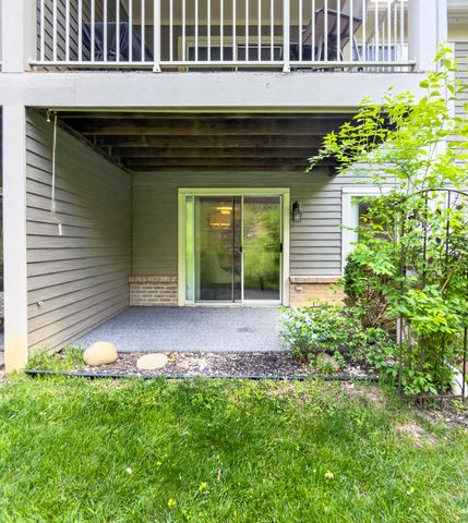 2112 Clareglen Drive, 202, Crescent Springs, KY 41017
