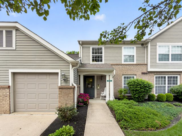 2112 Clareglen Drive, 202, Crescent Springs, KY 41017