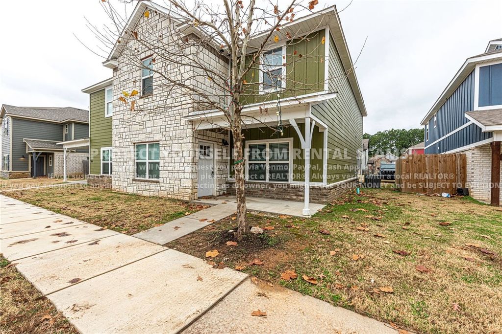 1287 N Corsica Drive, Fayetteville, AR 72704