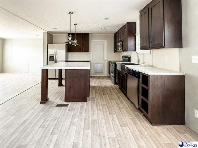 1302 Helena Drive, Dillon, SC 29536