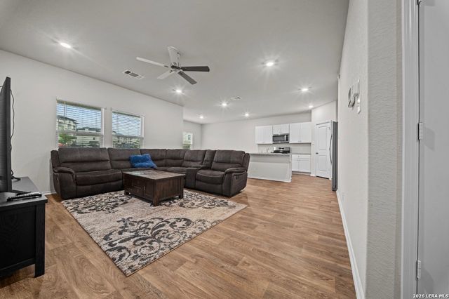 10615 Pinova, San Antonio, TX 78252