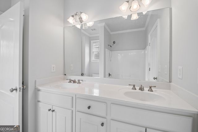 1040 E Magnolia Loop, Madison, GA 30650