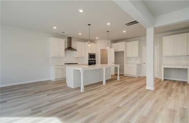 213 Delta Drive, Mcdonough, GA 30253