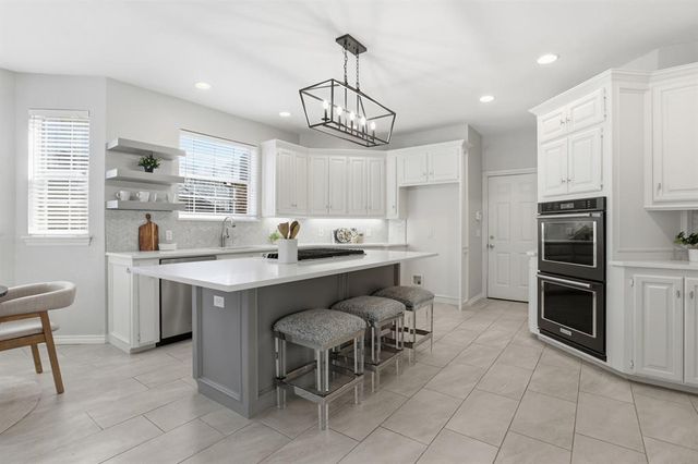 3305 Riverwalk Drive, Norman, OK 73072