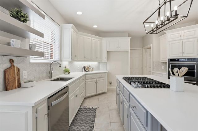 3305 Riverwalk Drive, Norman, OK 73072