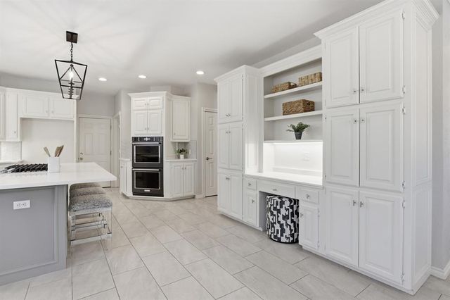 3305 Riverwalk Drive, Norman, OK 73072