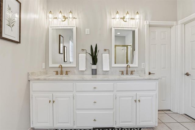 3305 Riverwalk Drive, Norman, OK 73072