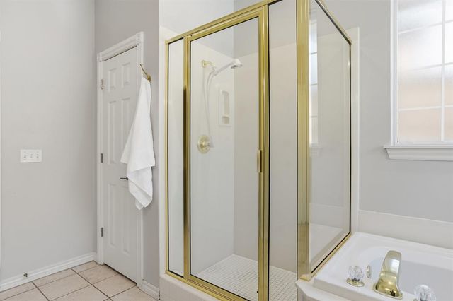 3305 Riverwalk Drive, Norman, OK 73072