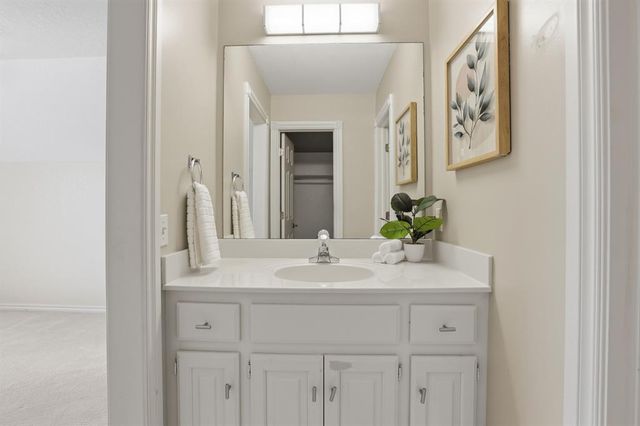 3305 Riverwalk Drive, Norman, OK 73072