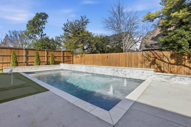 3305 Riverwalk Drive, Norman, OK 73072