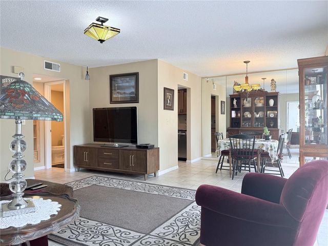 11764 RAINTREE DRIVE 0, Temple Terrace, FL 33617