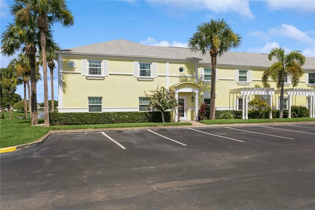 265 SEAHORSE DRIVE SE B, St Petersburg, FL 33705