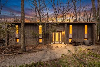 720 Woodland Road, Bradford Woods, PA 15015