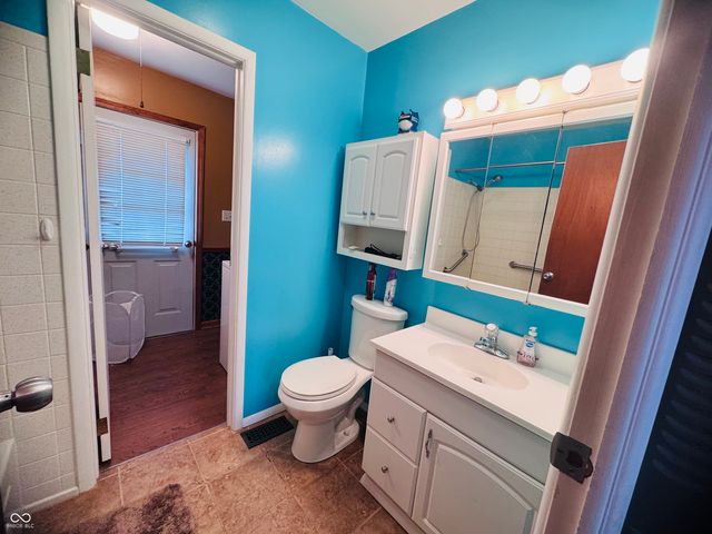 1056 Delwood Drive, Mooresville, IN 46158