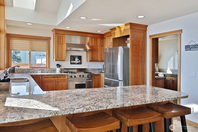 4913 Marshall Road, Clinton, WA 98236