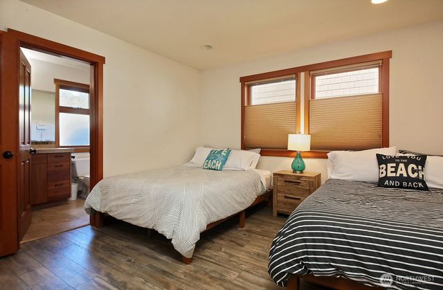 4913 Marshall Road, Clinton, WA 98236