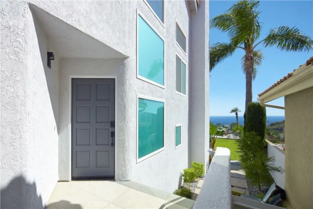 87 Palm Beach Court, Dana Point, CA 92629