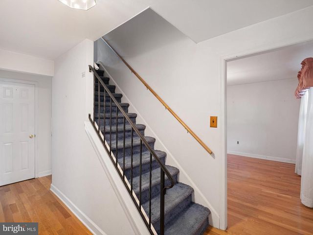 23 BUNKER HILL RD, New Castle, DE 19720