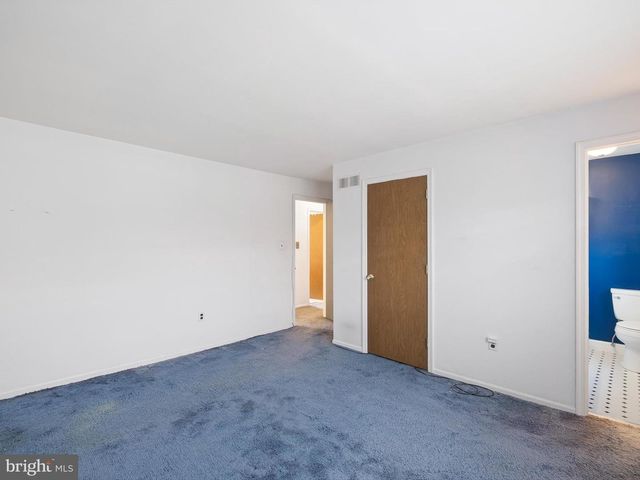 23 BUNKER HILL RD, New Castle, DE 19720